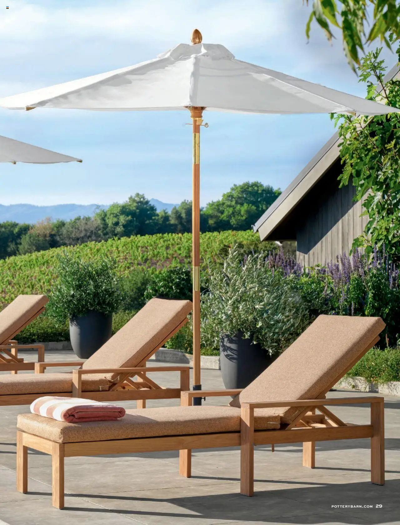 Pottery Barn Outdoor 2025 - page 29- valid from 01/21/2025